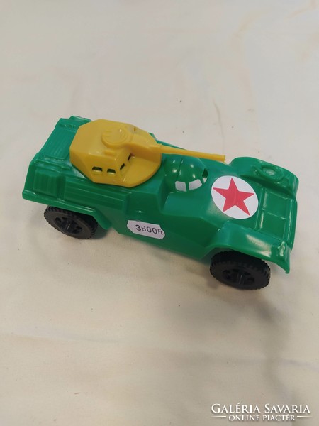 Retro plastic toy car tank