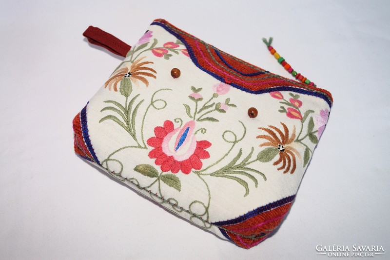Colorful hand-embroidered pencil case, floral, beaded, beige, cotton cosmetic bag, pencil case