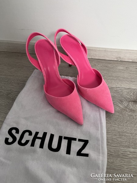 New schutz leather shoes