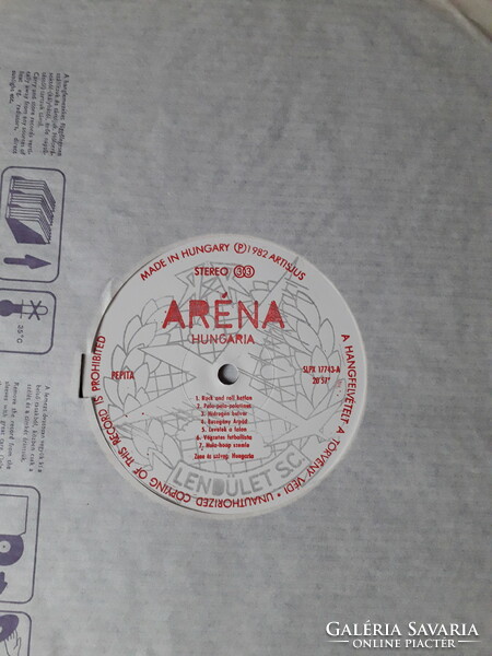 Hungária Arena LP /1982/