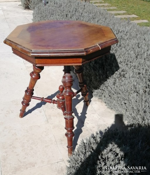 Octagonal pewter table (8 corners) today: 75 cm