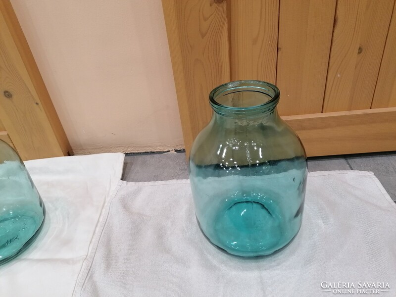 Special, colored and shaped antique mason jars of 3 liters