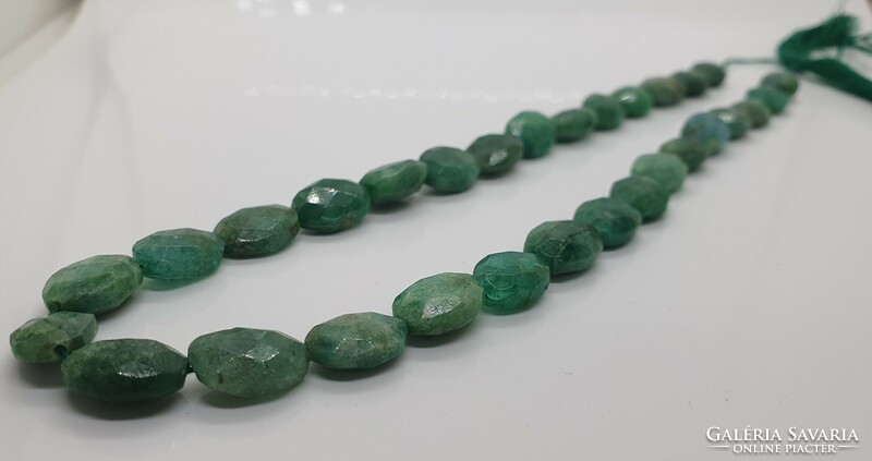 Emerald faceted necklace row 18.4 Grams. With certification.