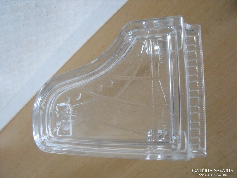 Glass piano flawless ornament with removable top transparent