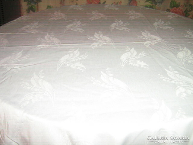 Beautiful damask tablecloth with white damask flowers