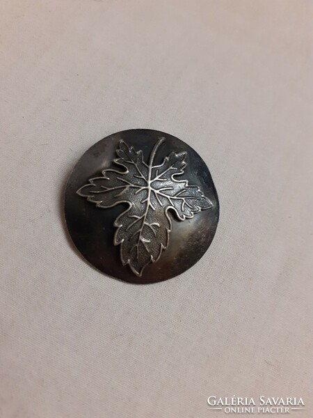 Retro fine condition silver plated applied arts brooch pin