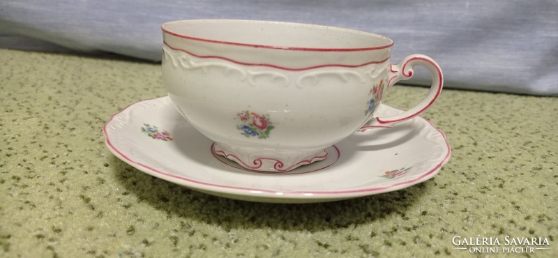 Rarity. Zsolnay tea cup with a special shape. Iris porcelain.