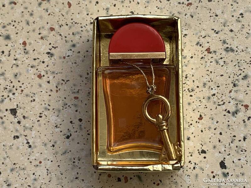 Elizabeth Arden red door mini perfume, 7.5 ml. Vintage