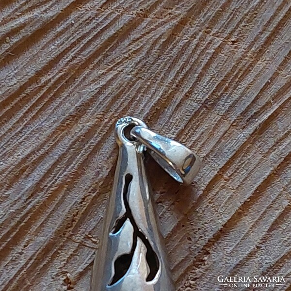 Beautiful silver amber pendant