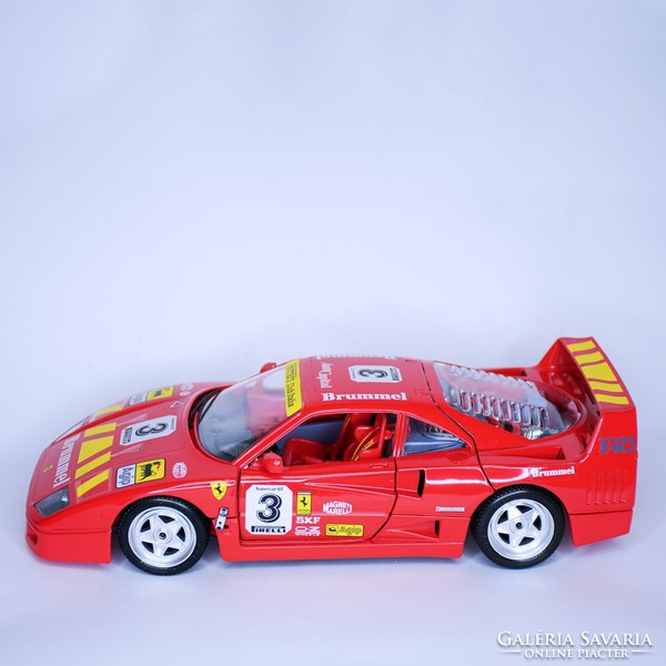 Bburago Ferrari F40 Evolution 1992