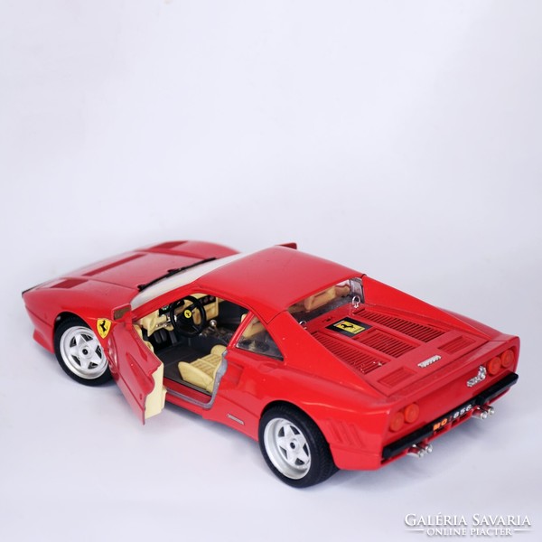Bburago Ferrari GTO 1984