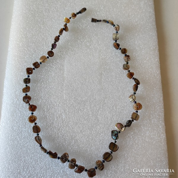 Decorative seashell necklace 43cm