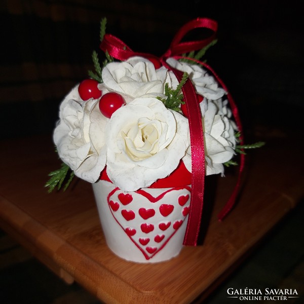 Flower decoration in a plaster box