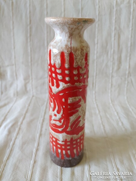 Iparművészeti váza/ padlóváza izgalmas dekorral, hibátlan, 33 cm