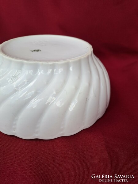 Beautiful mz altrohlau white beaded patty bowl, village collector's nostalgia piece