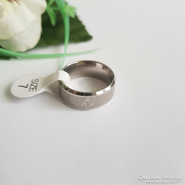 Brand new, silver, rounded edge, wedding ring with masonic symbol - usa 8 / eu 57 / ø18mm