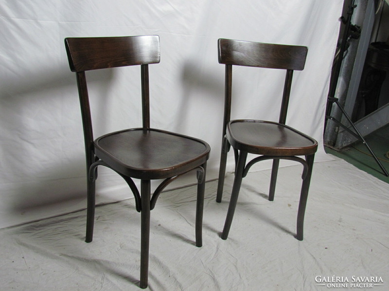 Antik Thonet szék 2db (restaurált)