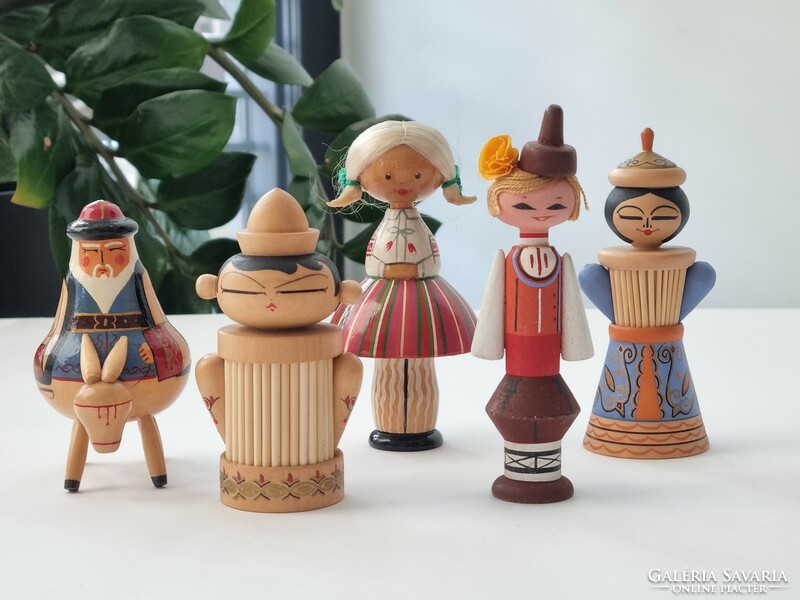 Vintage gyűjtői fa babák, kézműves tárgyak