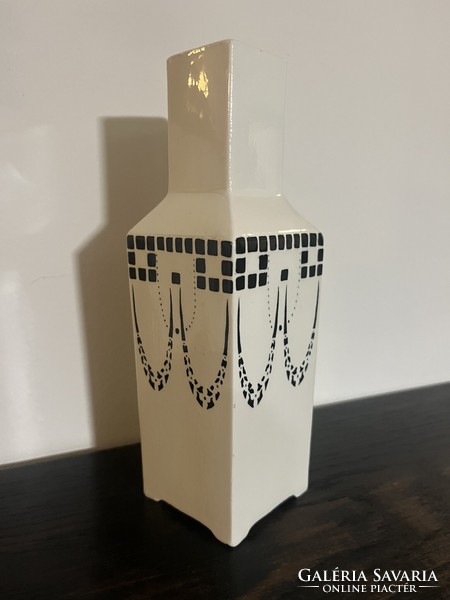 Ritka Atelier Villa Balzarek váza Fekete-fehér Art Deco Austria Linz