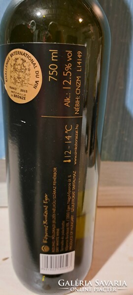 Prize-winning, bronze medal, 2014 Riesling in France