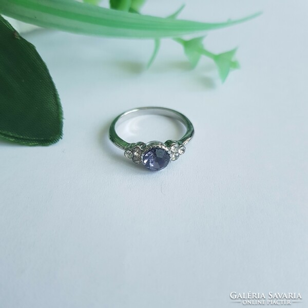 New purple crystal ring with rhinestones - usa 6 / eu 52 / ø16.5mm