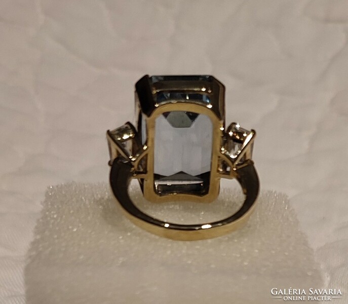Aquamarine 14k gold ring