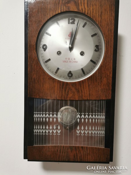 Retro wall clock