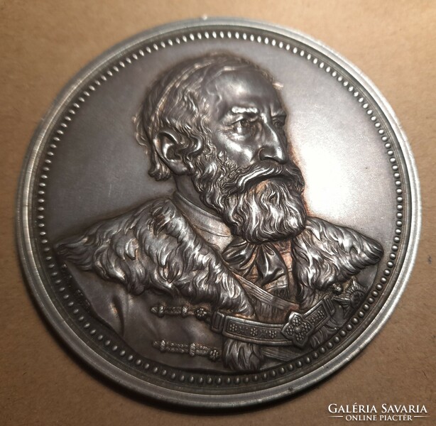 On the occasion of the prime ministership of Kálmán Tisza (1875-1885). 70Mm 133.38g. Ag silver. Read!