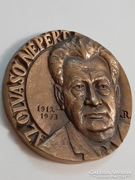 Az Olvasó Népért Darvas József  1912 -1973 Nagyméretű bronz plakett R szignó