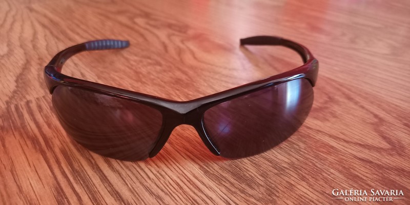 Brand new sunglasses