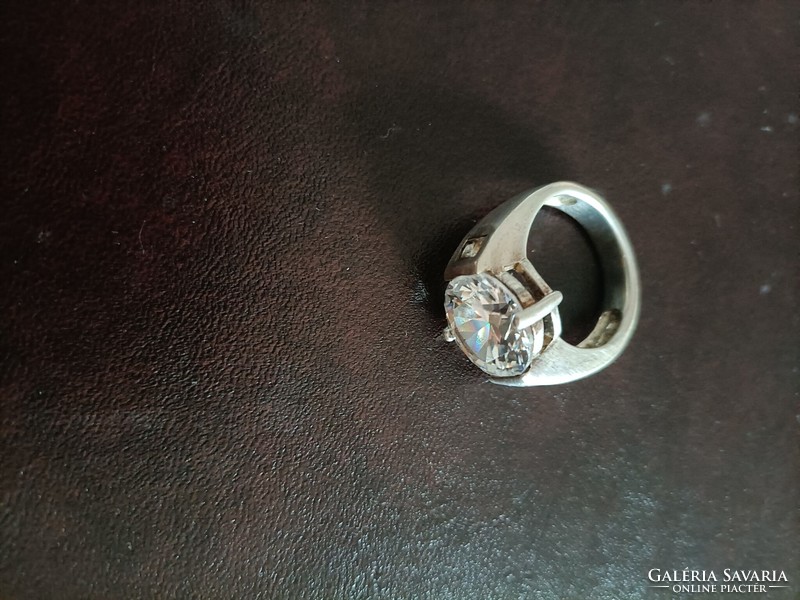 Luna márkájú 925 ezüst gyűrű
