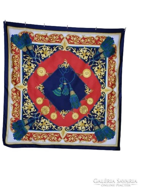 Vintage shawl 88x88 cm. (6494)