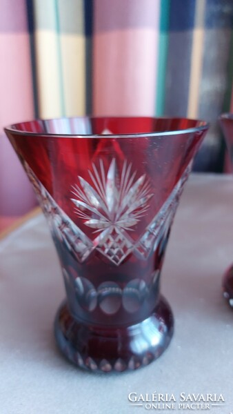 Burgundy polished decorative glass