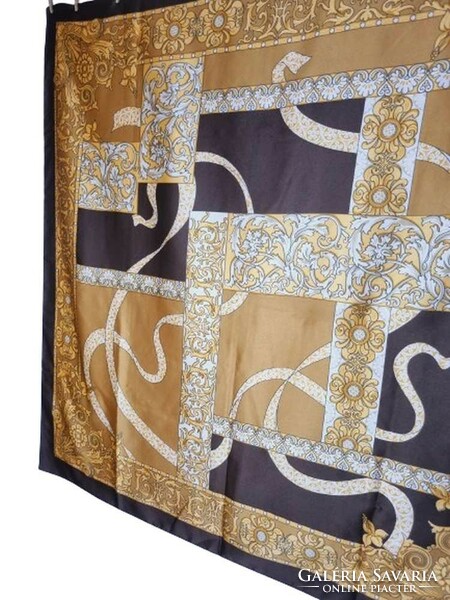 Vintage shawl 90x90 cm. (6498)
