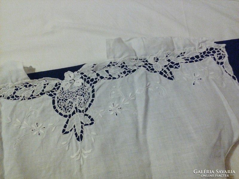 Buránói vintage vékony vászon blúz csipkével
