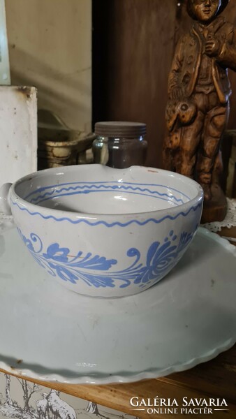 Ceramic mixing bowl
