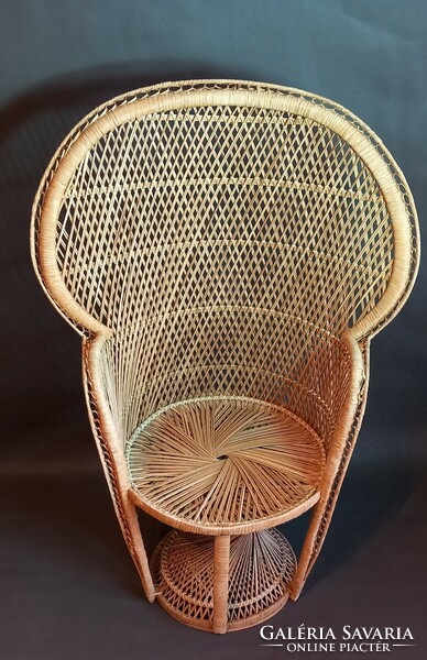 Large Emanuel rattan armchair, iconic design, negotiable