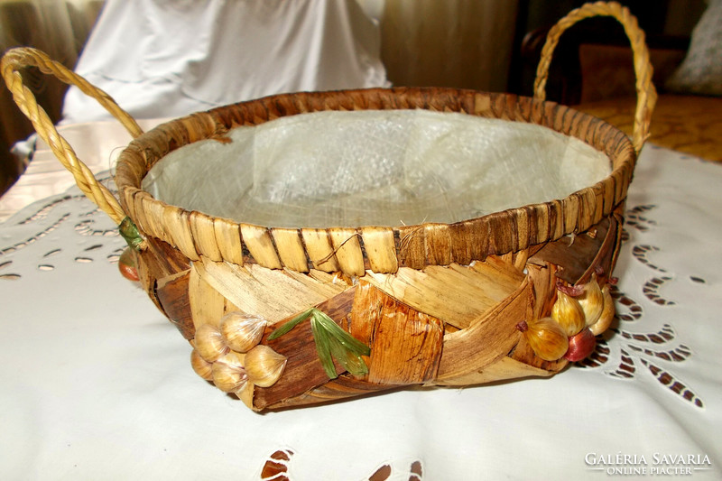 Gyekyny bread and scone basket, offering. 24X9 cm