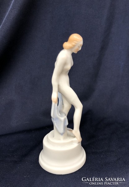 Herendi Léda női akt porcelán figura (10cm) RZ