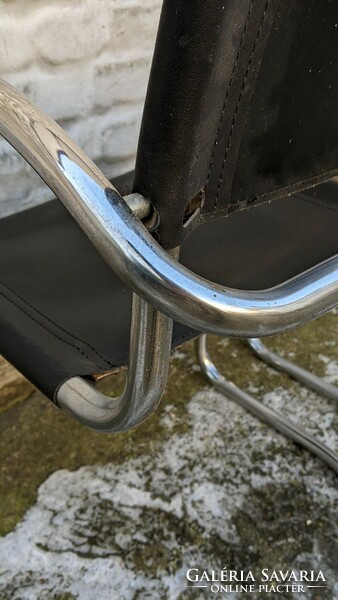 Marcel Brauer stílusú hajlított csővázas székek