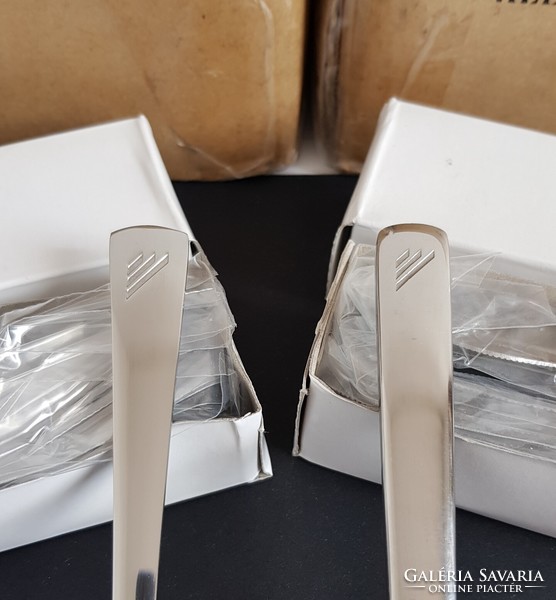 12 knives + 12 forks stainless used on 24 retro business class Malé flights