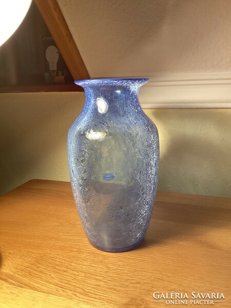 Karcagi berekfürdői kék fátyolüveg váza 24 cm.
