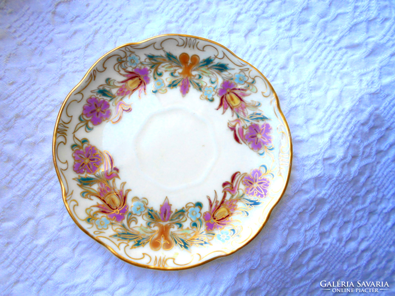 Zsolnay plate (cup base) porcelain with gold contour pattern