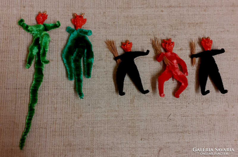 5 pcs. Retro handmade lead devil head Krampus figurines Christmas tree ornaments. /21/