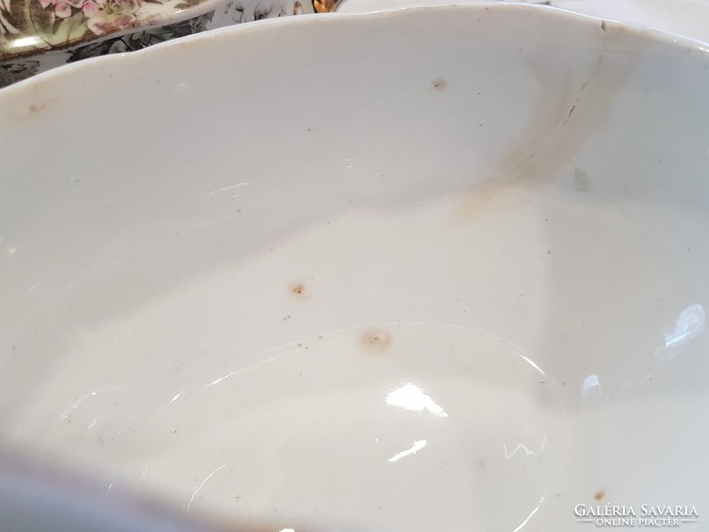 Antique art nouveau bowl with lid