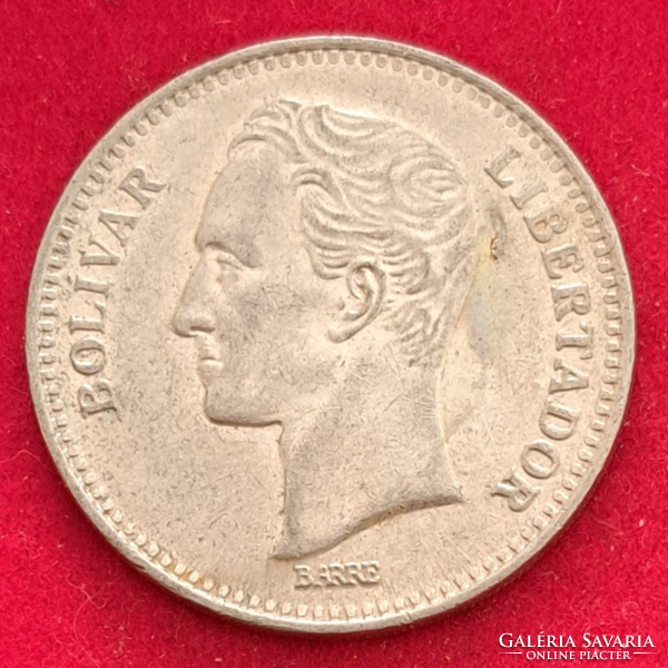 1990. Venezuela 2 Bolivar  ( 695)