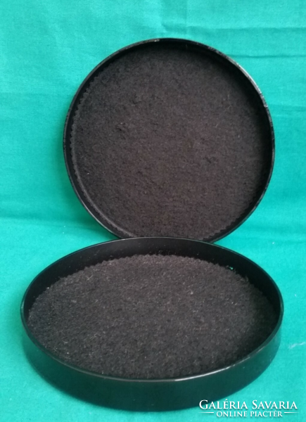 Italian black mirror glass jewelry box, with a shiny design, 15 cm diameter
