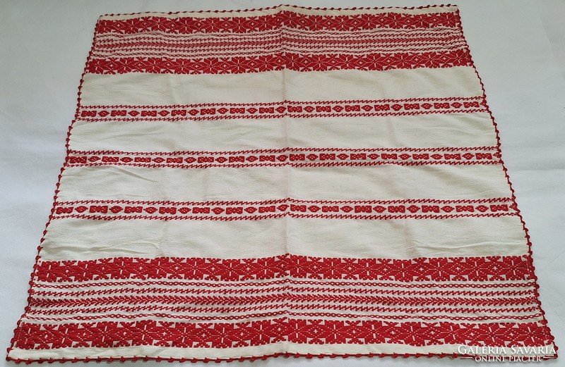 Folk art woven tablecloth, tablecloth 70 x 68 cm.