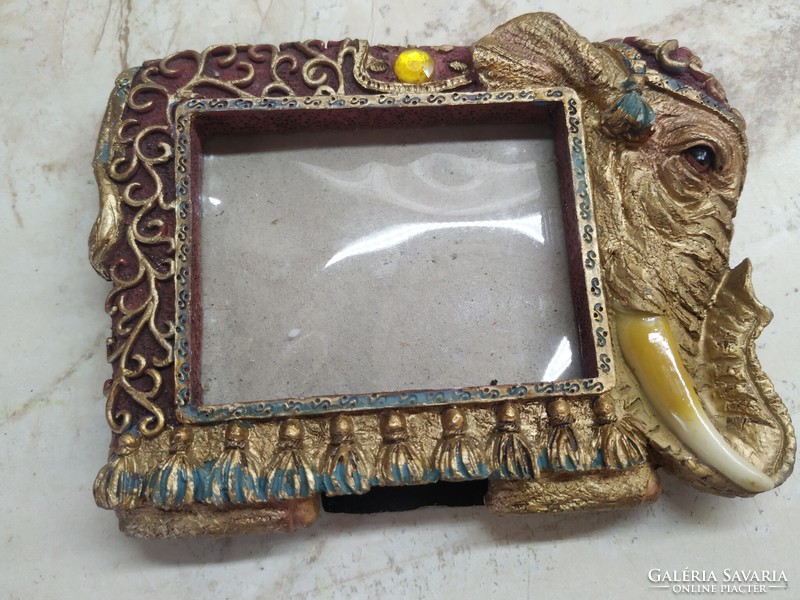 Retro elephant picture frame for sale!