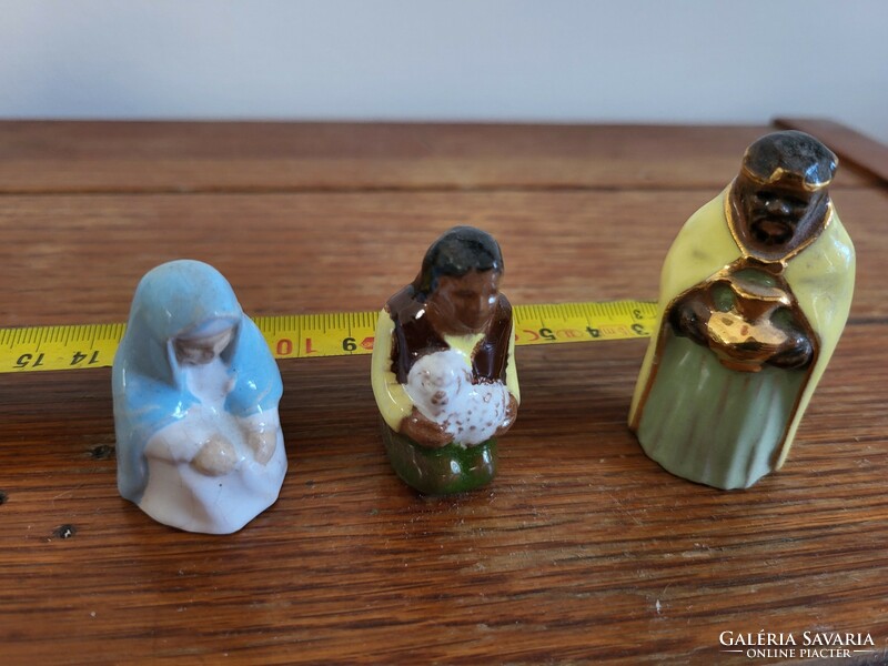 Kerámia mini betlehemes figurák, Mária, Napkeleti bölcs, Pásztor egyben